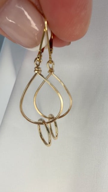 GOLD HAMMERED TEAR DROP SMALL CIRCLE