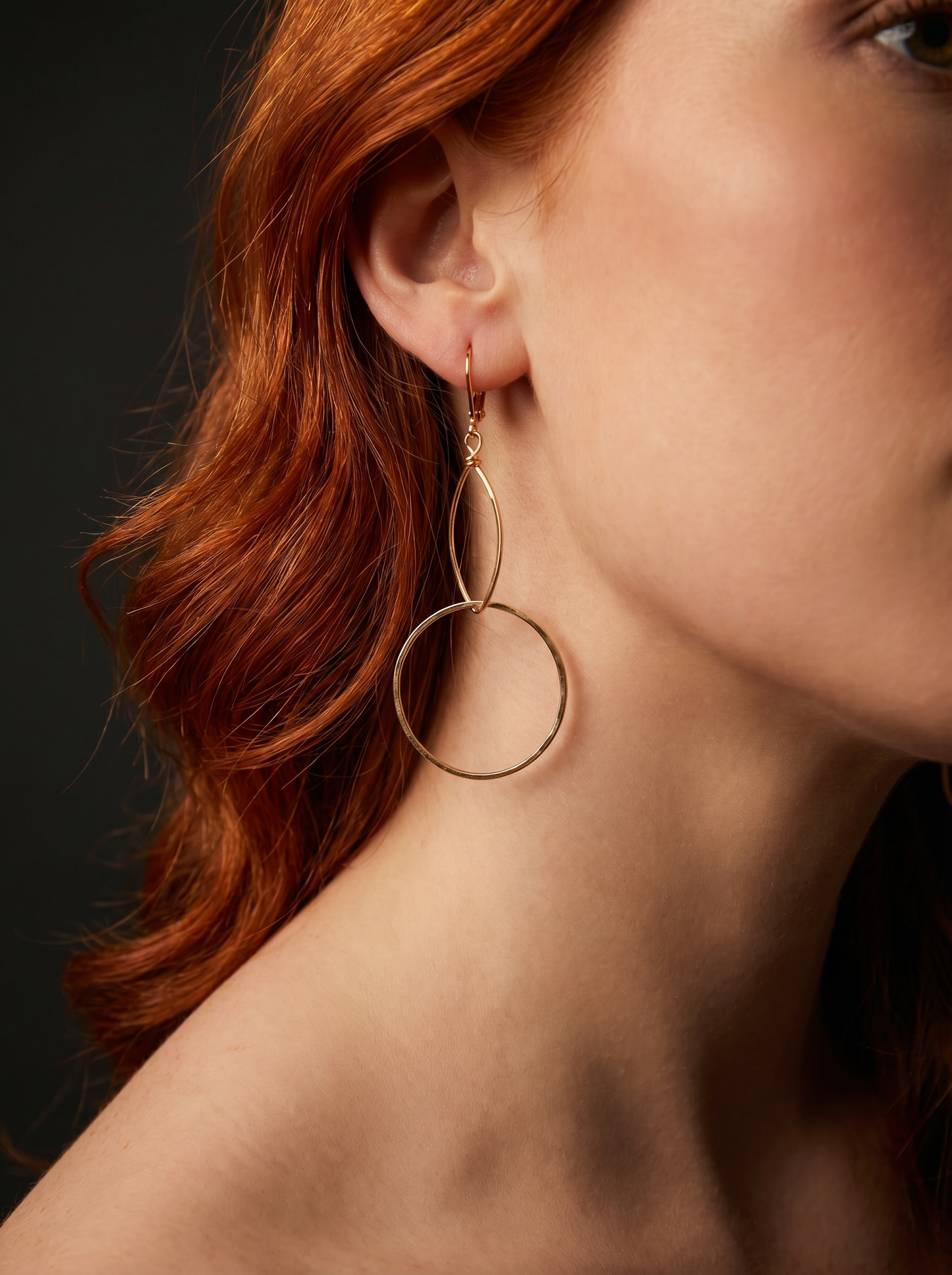 MARQUISE AND LARGE CIRCLE EARRING