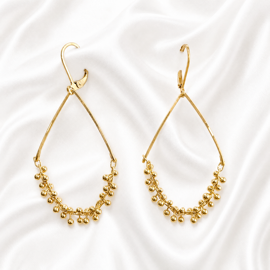 BAUBLE EARRING
