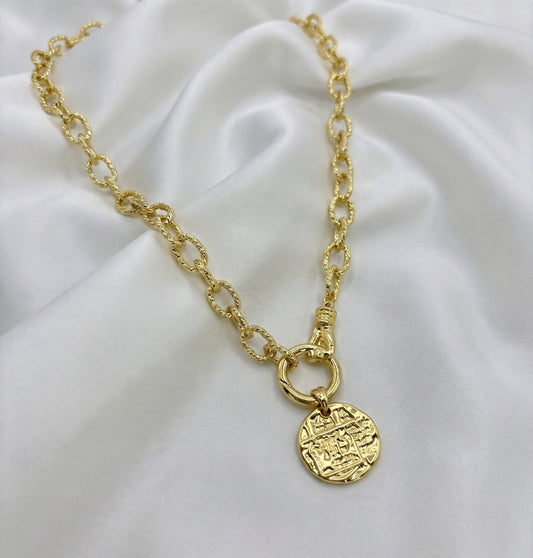 CHUNKY HAND AND COIN NECKLACE