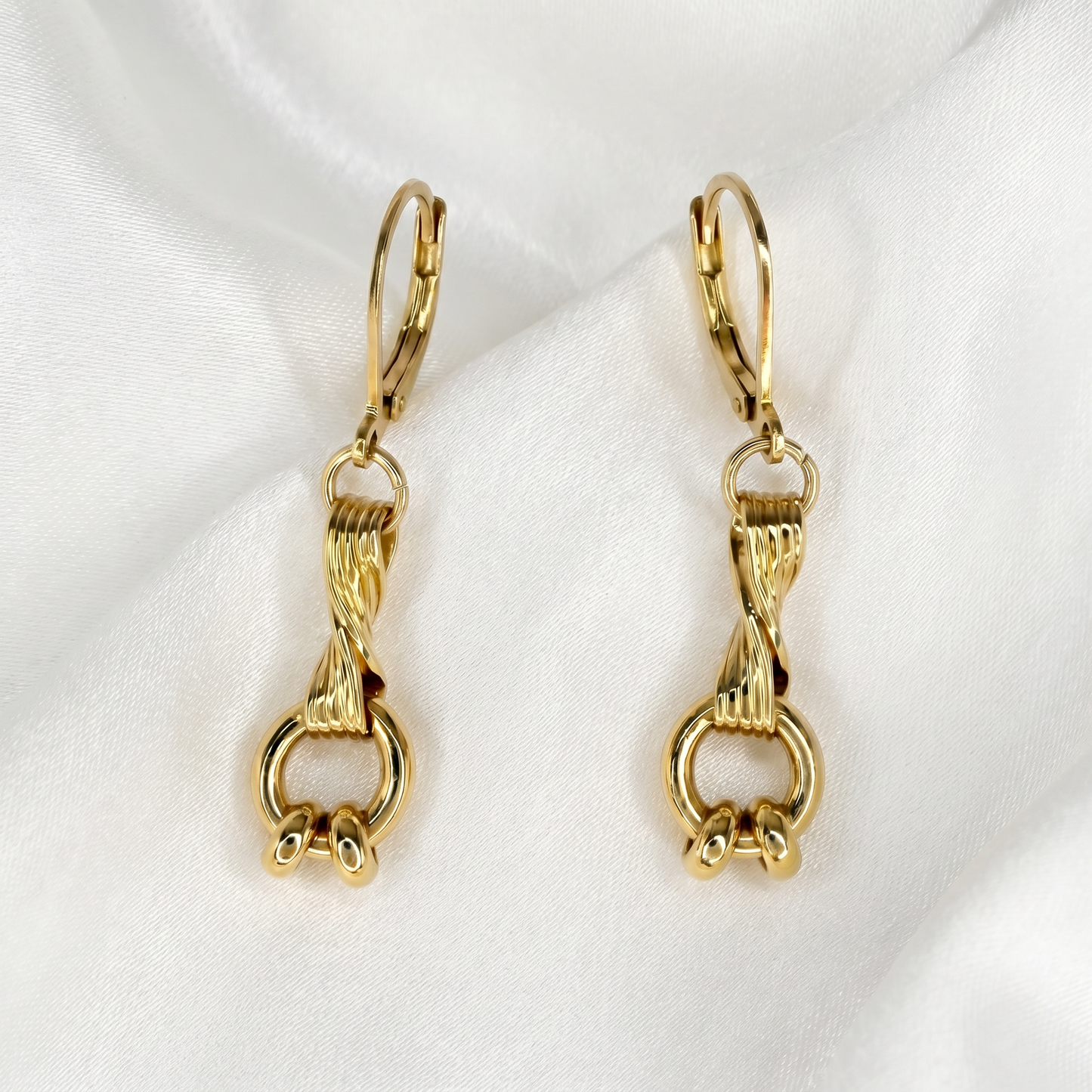 TWIST LINK EARRINGS