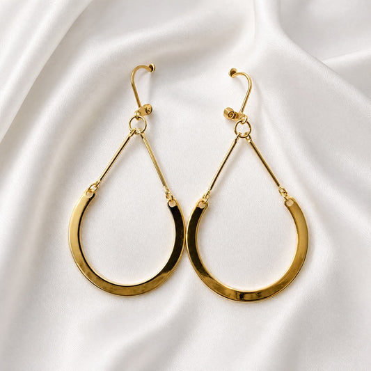 HALF CIRCLE EARRINGS