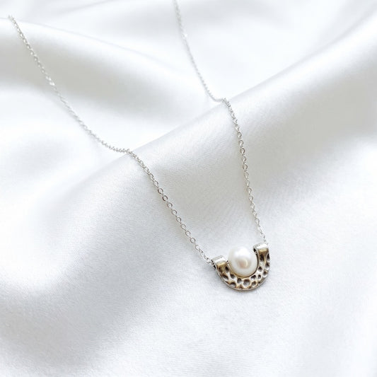 PEARL PENDANT