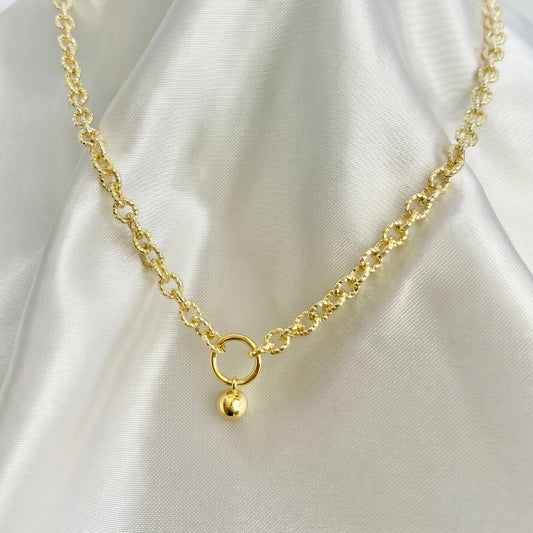 TEXTURED CHAIN AND BALL NECKLACE