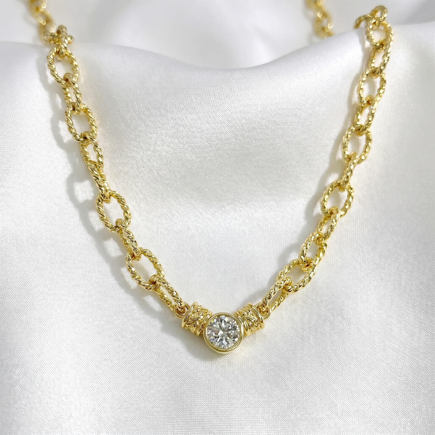 OVAL LINK CZ CHOKER